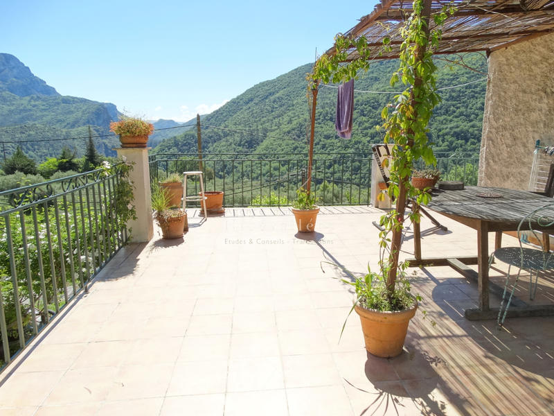 Maison - 80 m² - 3 pièces