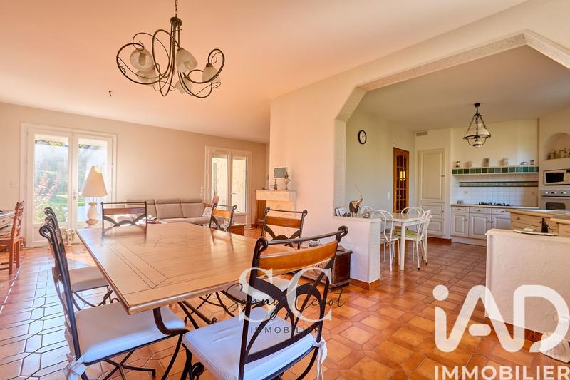 Maison - 122 m² - 4 pièces