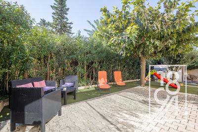 Appartement - 104 m² - 4 pièces