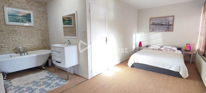 Maison - 301 m² - 11 pièces