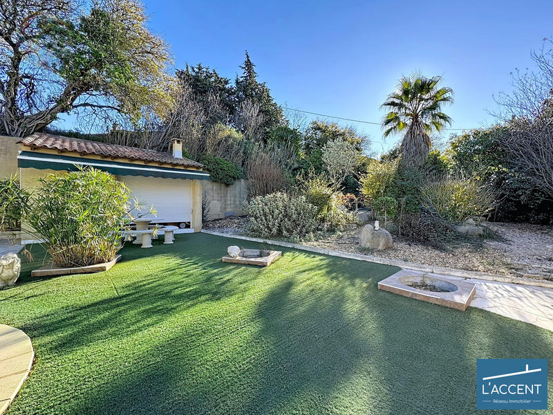 Maison - 163 m² - 6 pièces