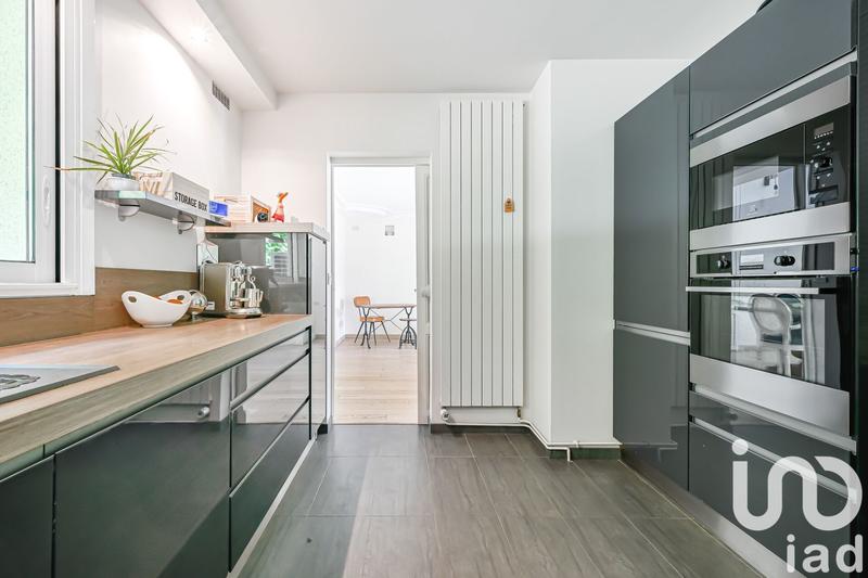 Maison - 190 m² - 8 pièces