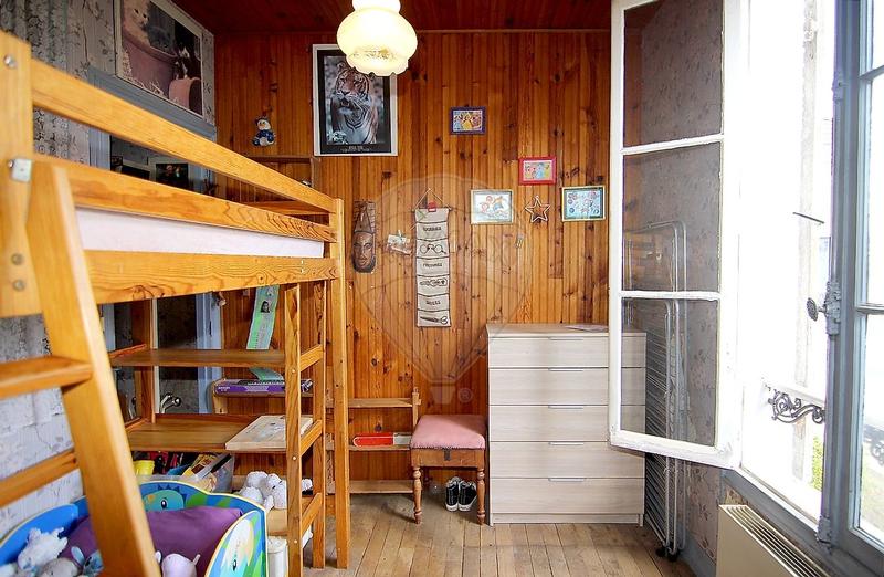 Maison - 174 m² - 25 pièces