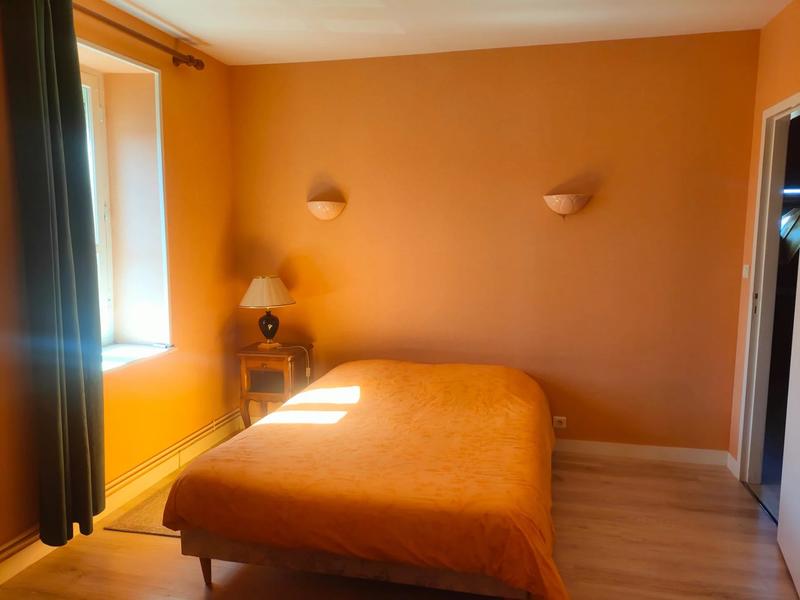 Maison - 203 m² - 8 pièces