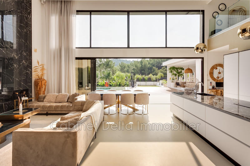 Maison contemporaine - 195 m² - 6 pièces