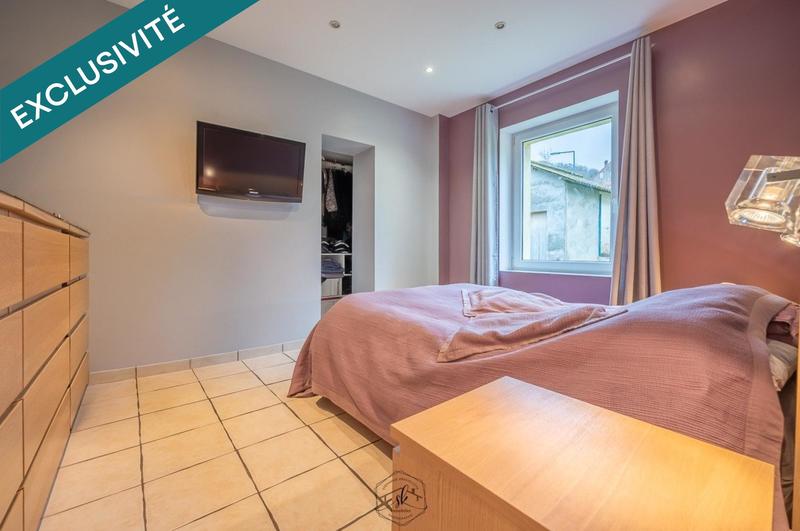 Maison - 104 m² - 4 pièces