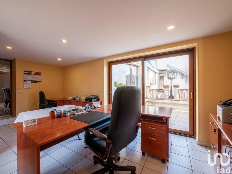 Local commercial - 292 m²