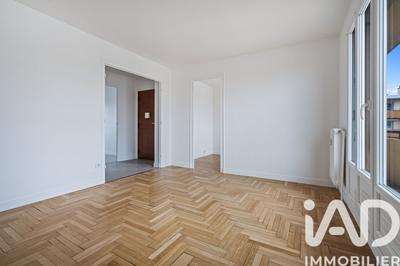 Appartement - 65 m² - 4 pièces