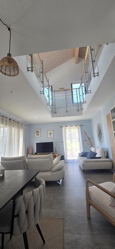 Maison - 147 m² - 5 pièces