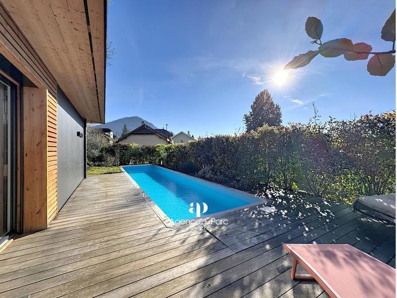 Maison - 178 m² - 6 pièces