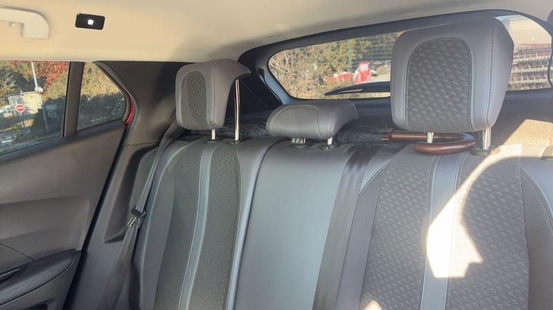 Peugeot 2008 II 1.2 PureTech 130 Allure Business