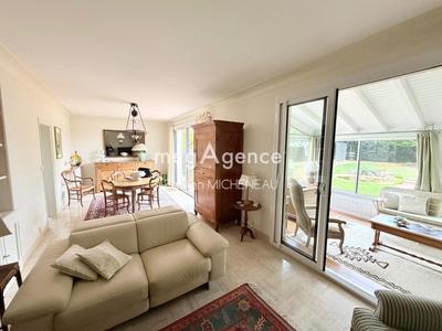 Maison de ville - 134 m² - 6 pièces