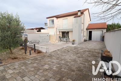 Maison - 145 m² - 6 pièces
