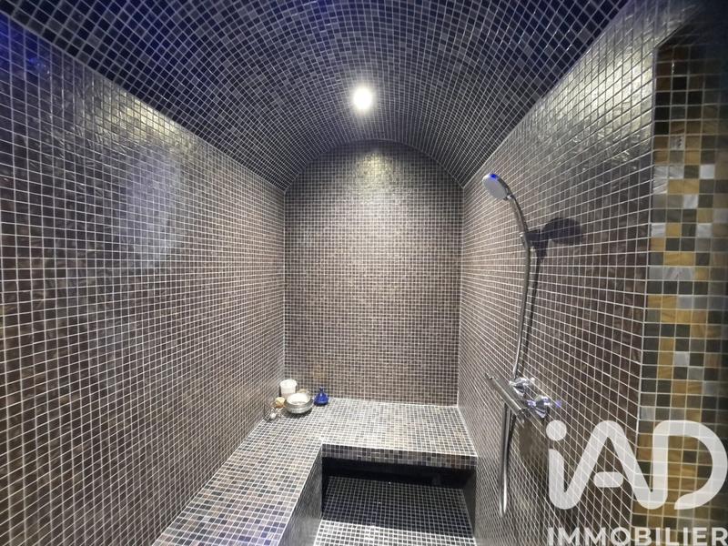 Maison - 141 m² - 6 pièces