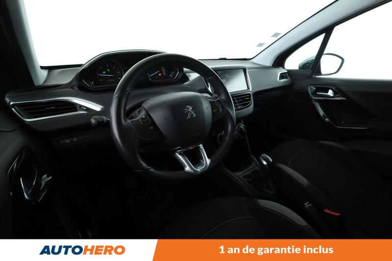Peugeot 208 1.6 Blue-HDi Style 5p 100 ch