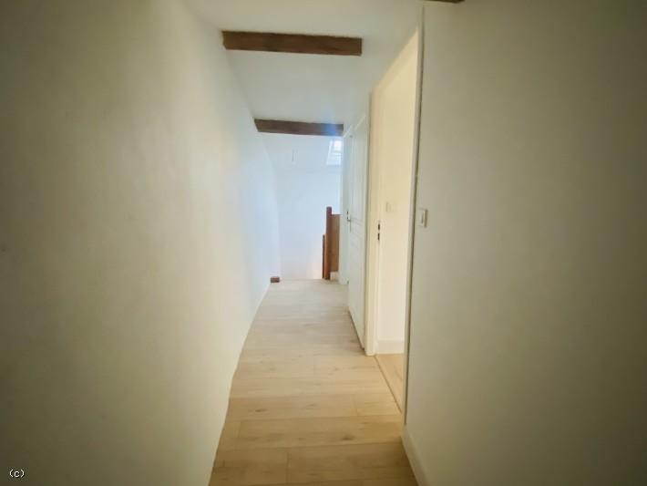 Maison - 112 m² - 5 pièces