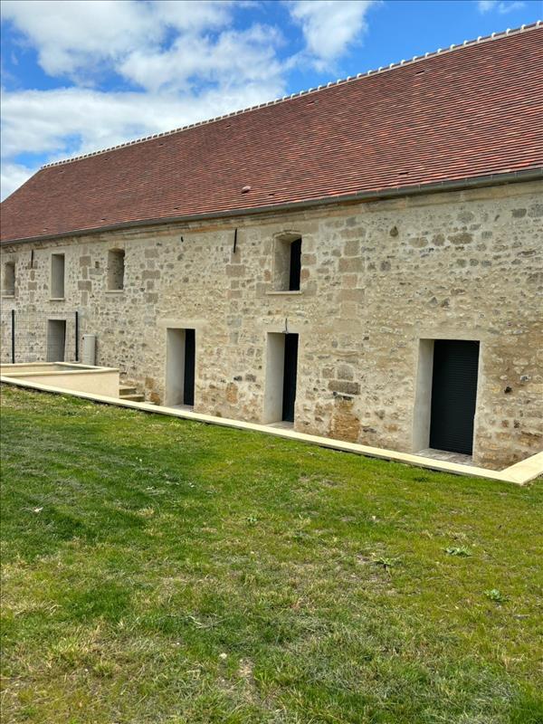 Maison en pierre - 140 m² - 4 pièces