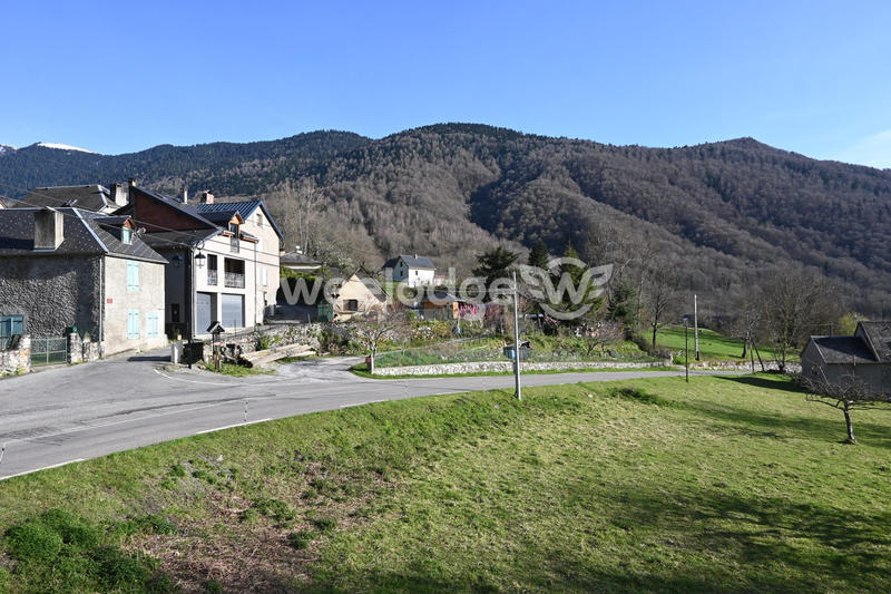 Maison traditionnelle - 72 m² - 7 pièces