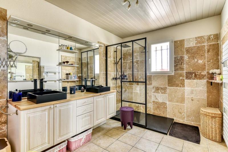 Villa - 163 m² - 7 pièces