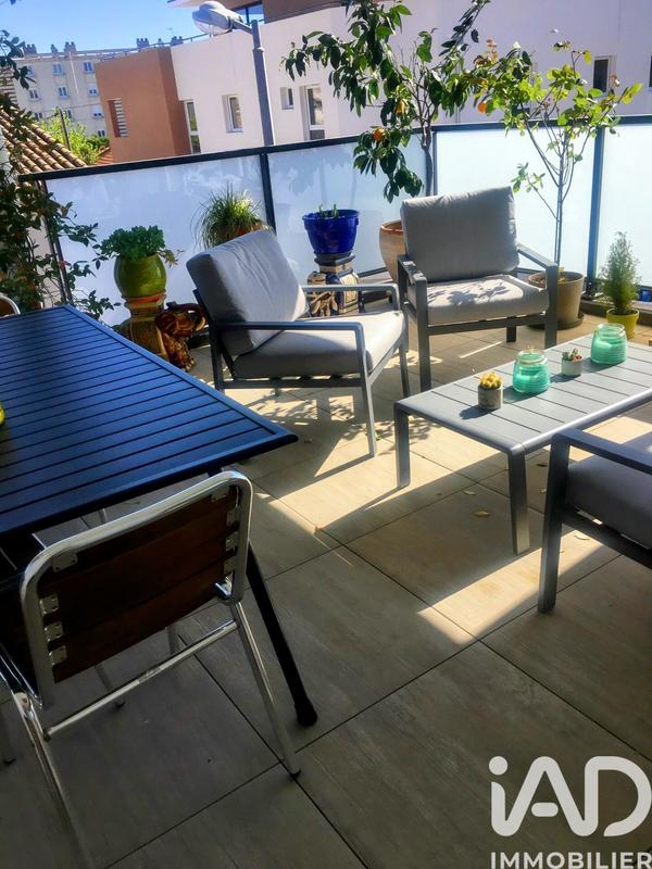 Appartement - 100 m² - 4 pièces