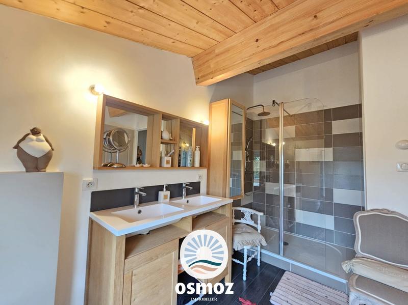 Maison - 165 m² - 6 pièces