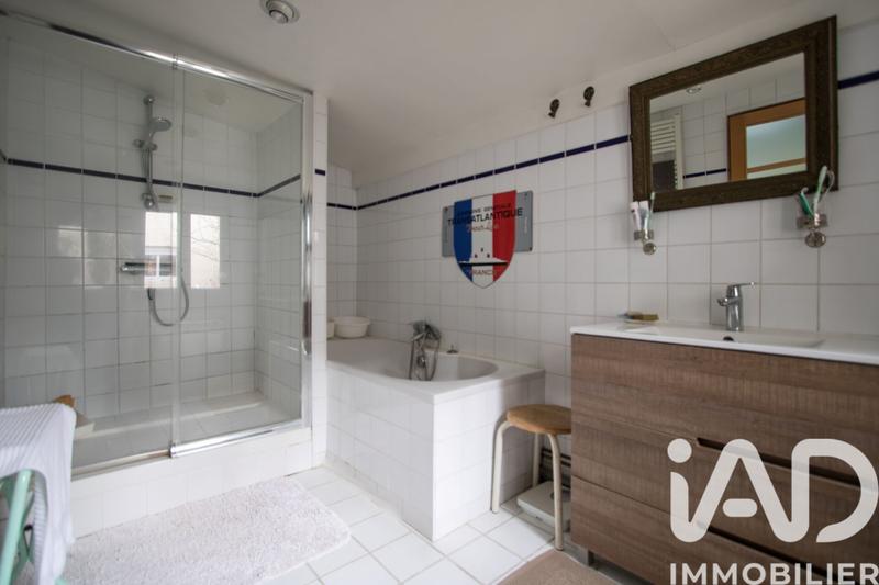 Maison - 156 m² - 8 pièces