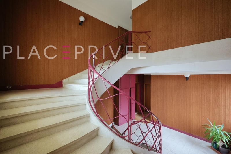 Appartement - 144 m² - 3 pièces