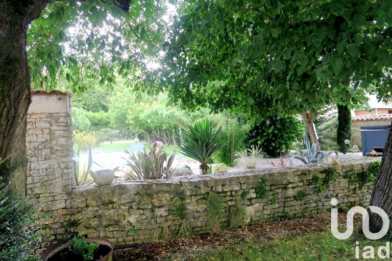 Maison - 430 m² - 15 pièces