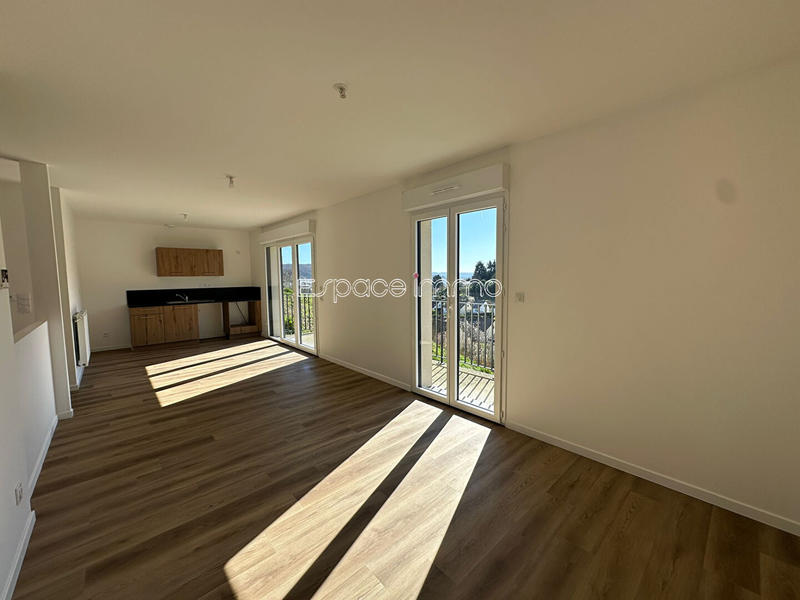 Maison - 86 m² - 5 pièces