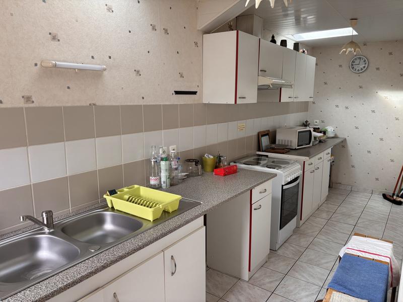 Maison - 100 m² - 5 pièces