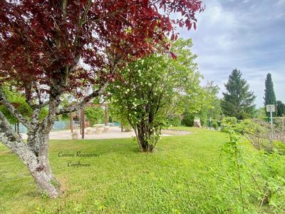 Maison - 170 m² - 6 pièces