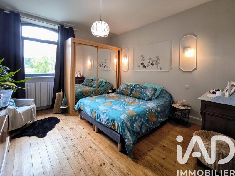 Maison - 186 m² - 5 pièces