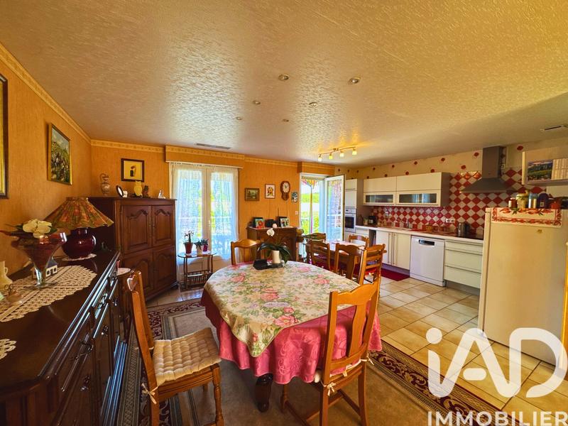 Maison - 152 m² - 6 pièces