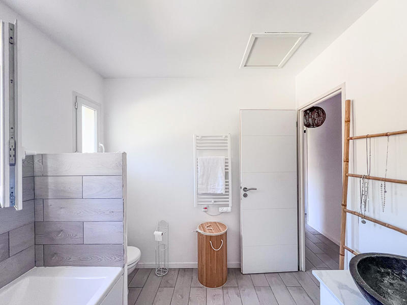 Maison - 140 m² - 5 pièces