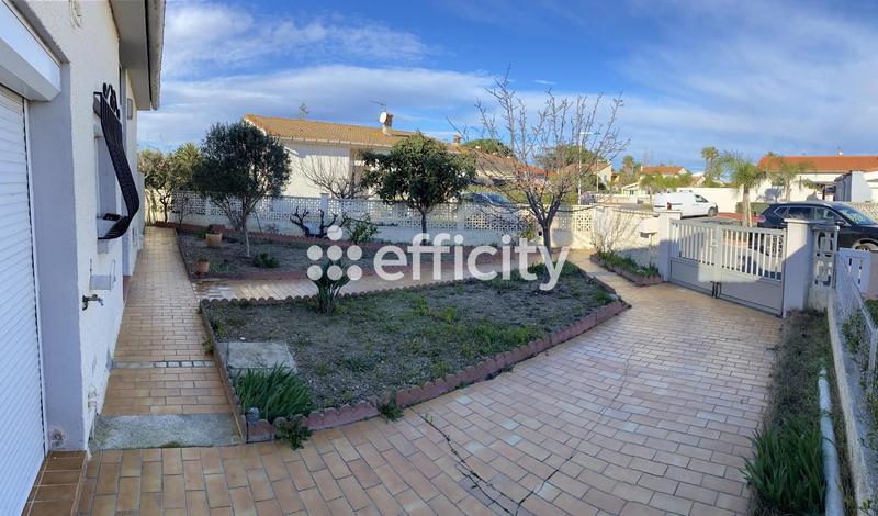 Villa - 100 m² - 5 pièces