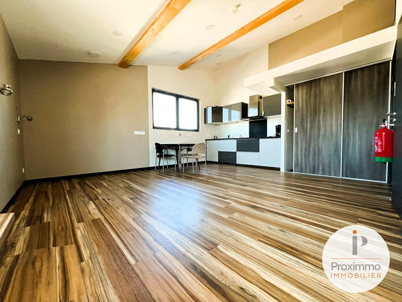 Bureau - 143 m² - 5 pièces