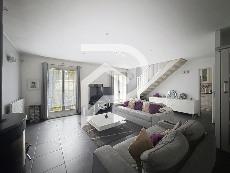 Maison - 112 m² - 6 pièces