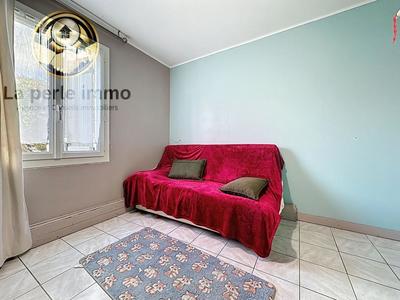 Maison - 120 m² - 7 pièces