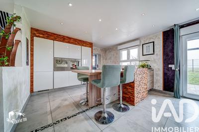 Maison - 166 m² - 8 pièces