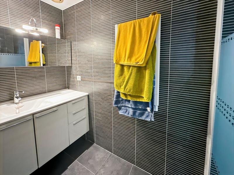 Appartement - 128 m² - 5 pièces