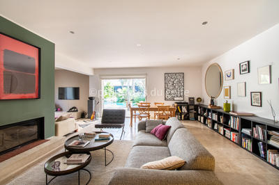 Maison - 312 m² - 6 pièces