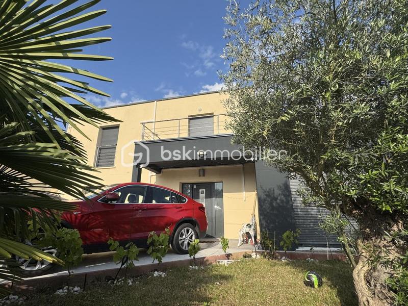 Maison - 150 m² - 7 pièces