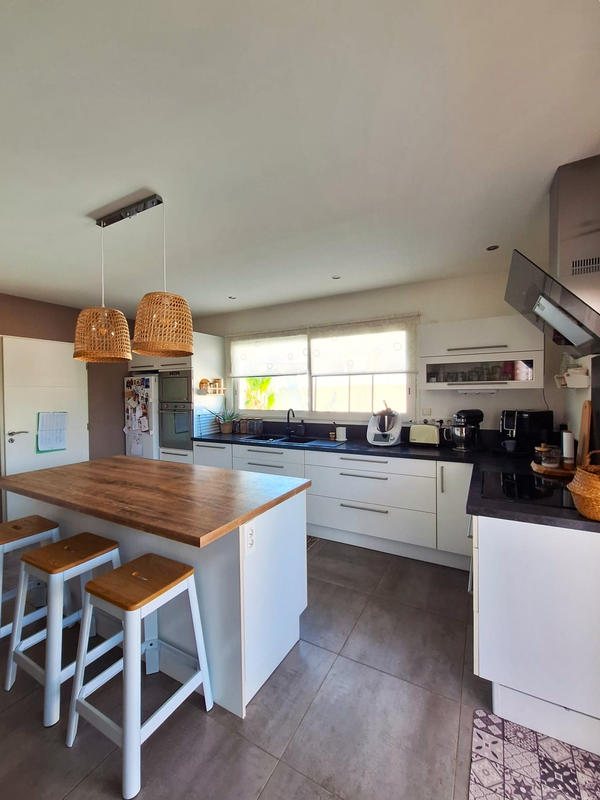 Maison - 128 m² - 4 pièces