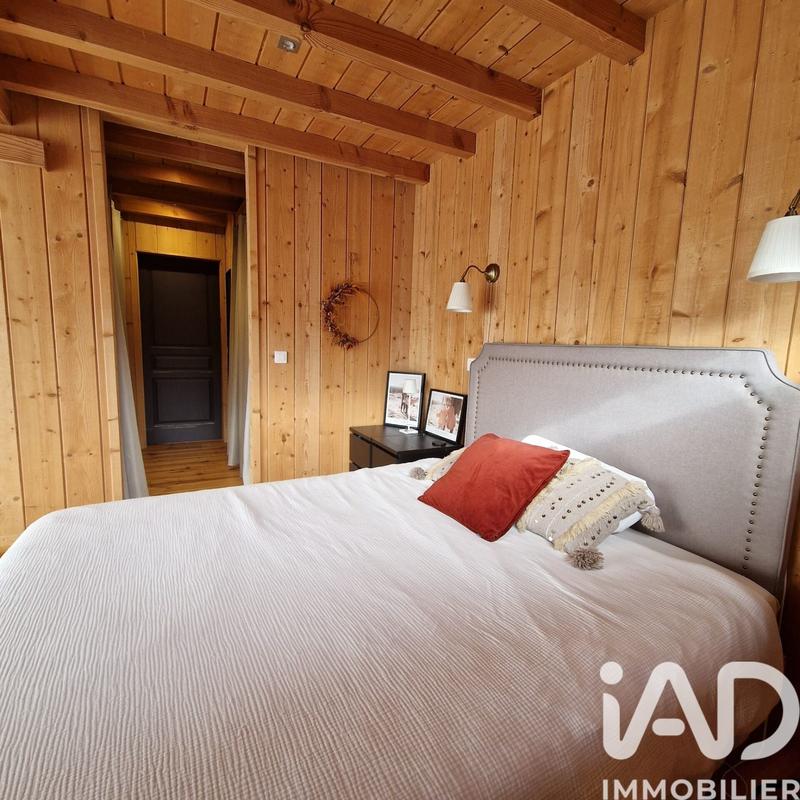 Maison - 180 m² - 7 pièces