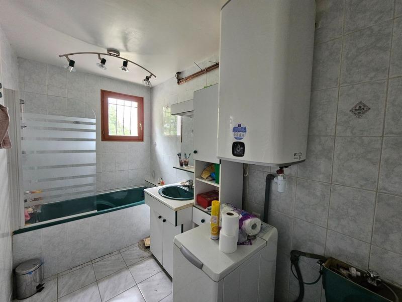 Maison - 199 m² - 8 pièces