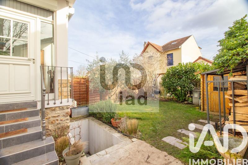 Maison - 90 m² - 5 pièces