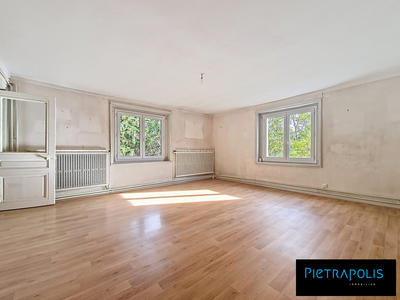 Appartement - 169 m² - 7 pièces