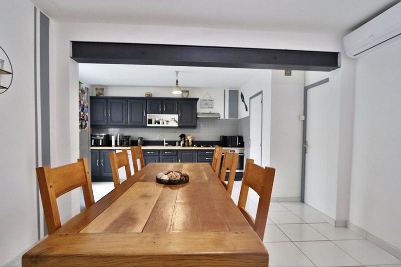 Maison - 101 m² - 5 pièces