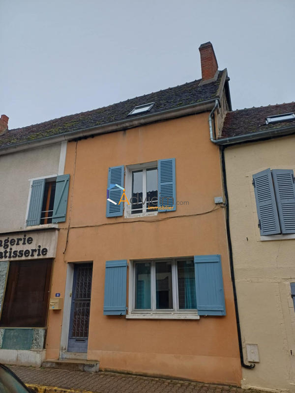 Maison ancienne - 140 m² - 4 pièces