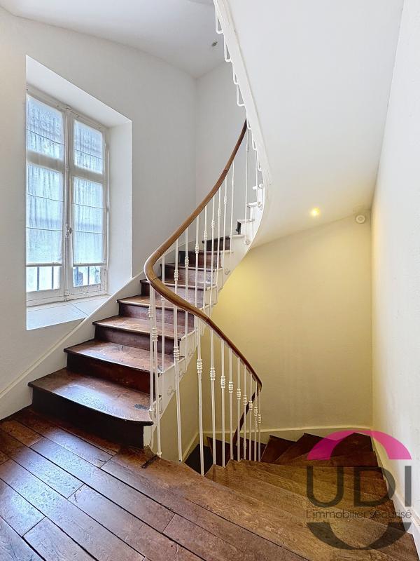 Appartement - 93 m² - 3 pièces